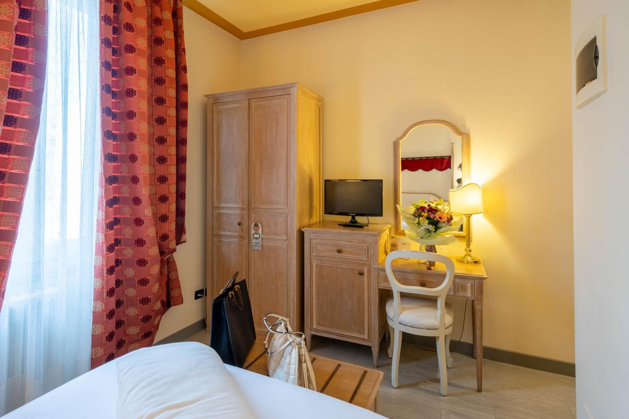 Hotel Manzoni Wellness&Spa Montecatini Terme Exterior photo